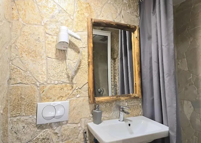 Albanian Art In Tirana's Heart *